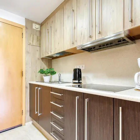Center-26 By Interhome *